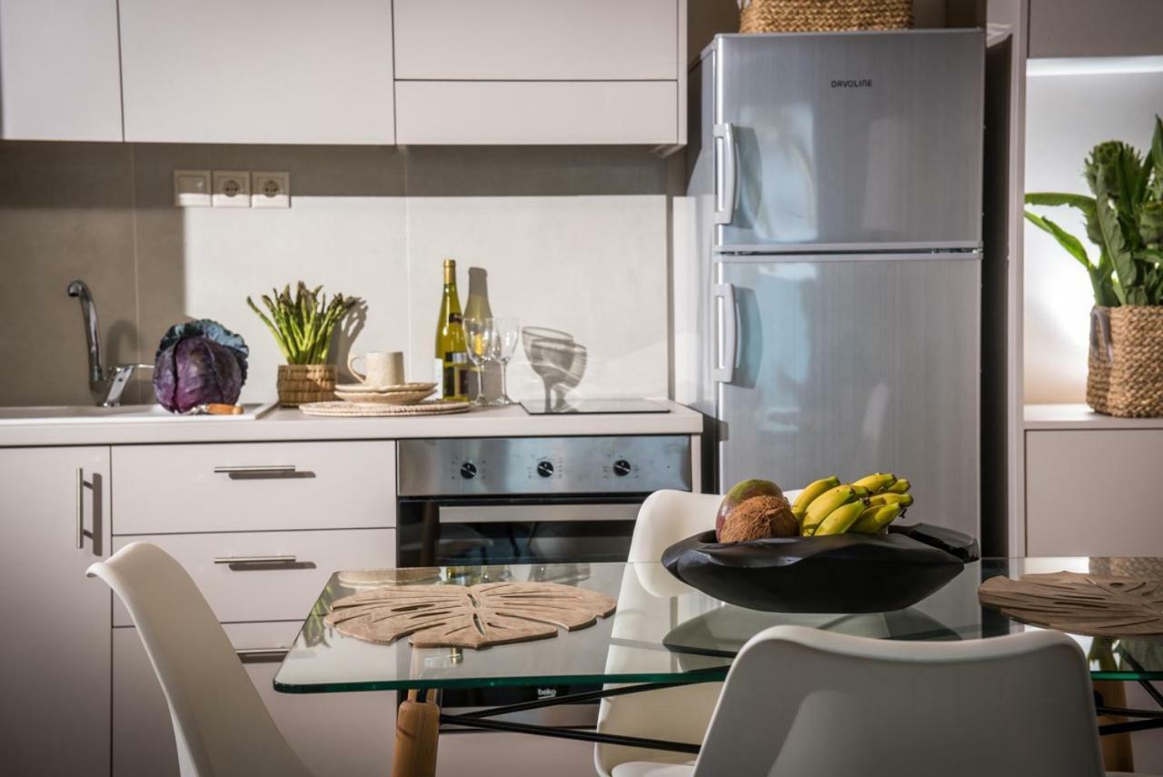 Sonia Center Apartment Hersonissos  Bagian luar foto